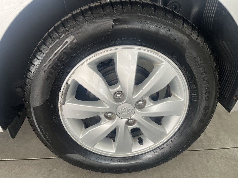 HB20 1.6 COMFORT STYLE 16V FLEX 4P AUTOMÁTICO - 2014 - CAXIAS DO SUL