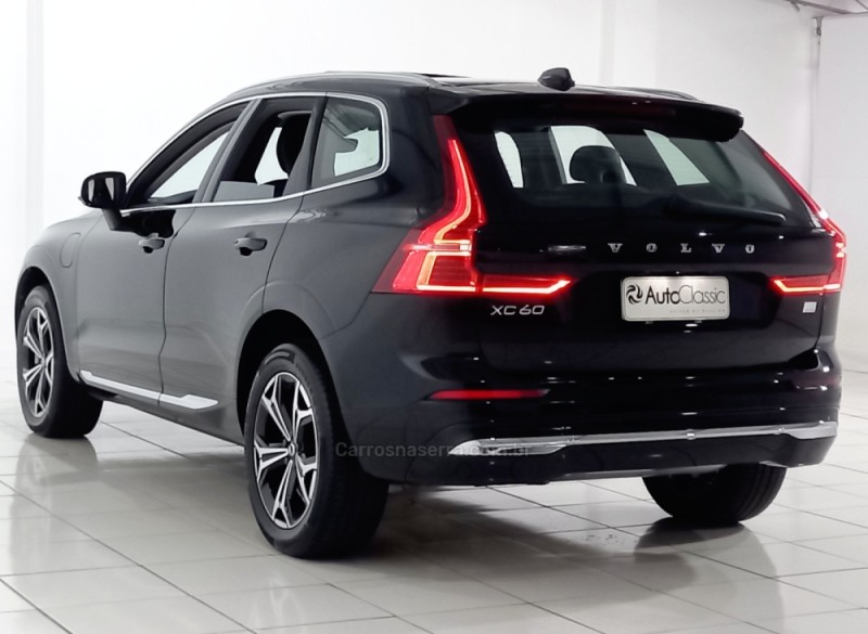 XC60 2.0 T8 INSCRIPTION 4P HYBRID AUTOMÁTICO - 2022 - PORTO ALEGRE
