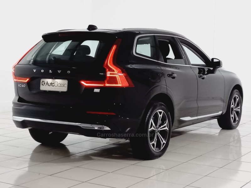 XC60 2.0 T8 INSCRIPTION 4P HYBRID AUTOMÁTICO - 2022 - PORTO ALEGRE