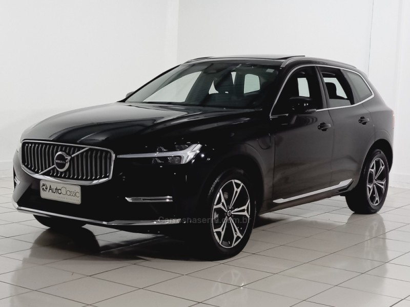 XC60 2.0 T8 INSCRIPTION 4P HYBRID AUTOMÁTICO - 2022 - PORTO ALEGRE