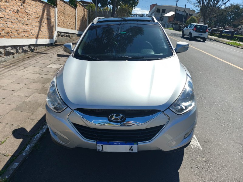 IX35 2.0 MPFI GLS 4X2 16V GASOLINA 4P AUTOMÁTICO - 2012 - FARROUPILHA