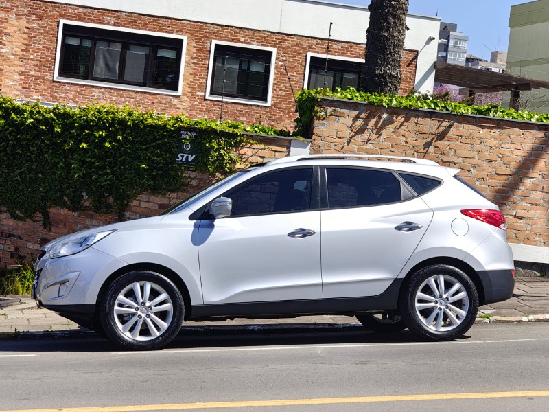 IX35 2.0 MPFI GLS 4X2 16V GASOLINA 4P AUTOMÁTICO - 2012 - FARROUPILHA