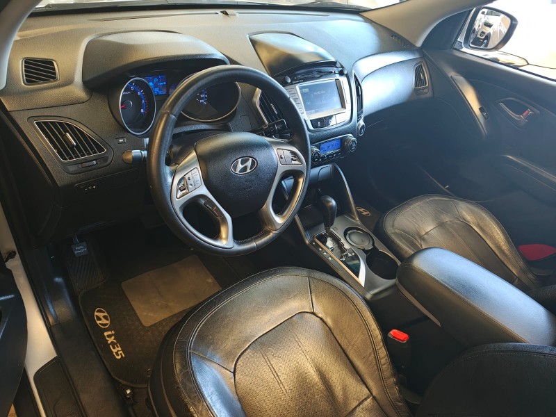 IX35 2.0 MPFI GLS 4X2 16V GASOLINA 4P AUTOMÁTICO - 2012 - FARROUPILHA