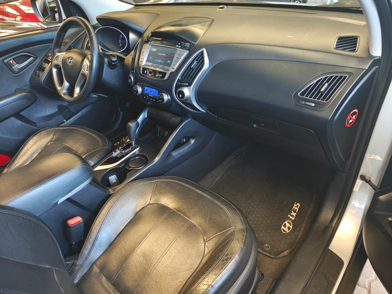 IX35 2.0 MPFI GLS 4X2 16V GASOLINA 4P AUTOMÁTICO - 2012 - FARROUPILHA