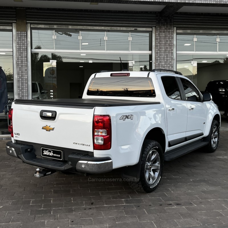 S10 2.8 LTZ 4X4 CD TURBO DIESEL 4P AUTOMÁTICO - 2023 - VACARIA