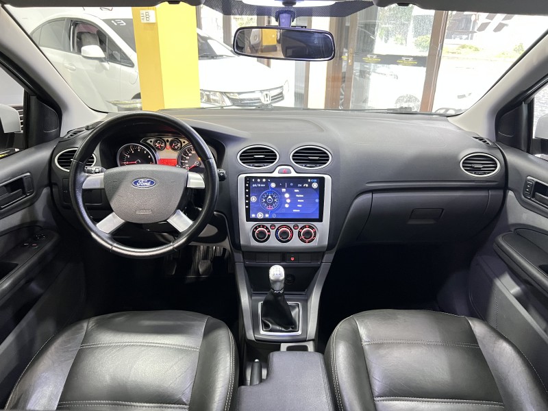 FOCUS 1.6 GLX 16V FLEX 4P MANUAL - 2010 - CAXIAS DO SUL