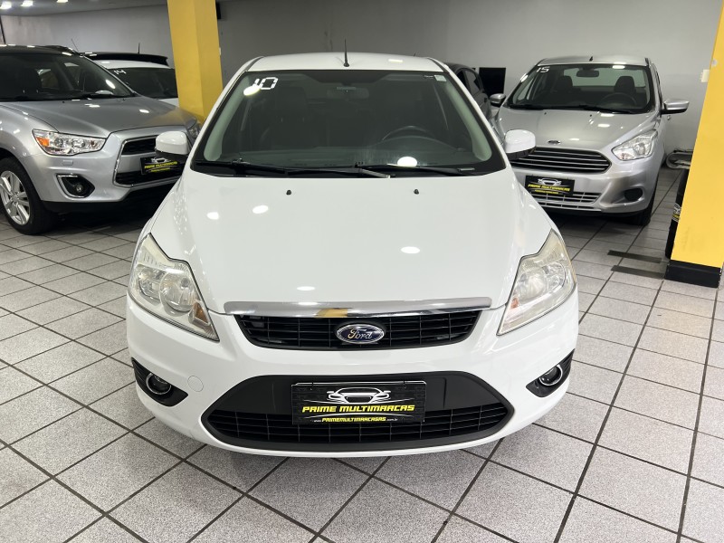 FOCUS 1.6 GLX 16V FLEX 4P MANUAL - 2010 - CAXIAS DO SUL