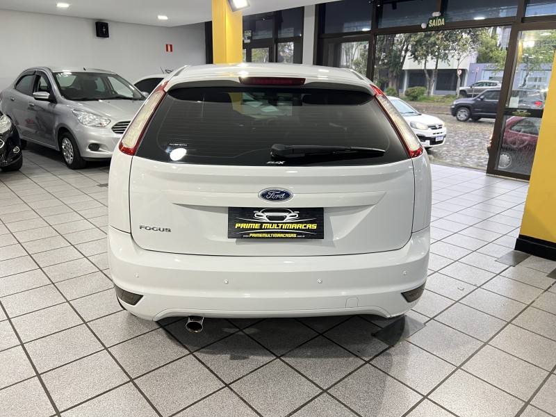 FOCUS 1.6 GLX 16V FLEX 4P MANUAL - 2010 - CAXIAS DO SUL