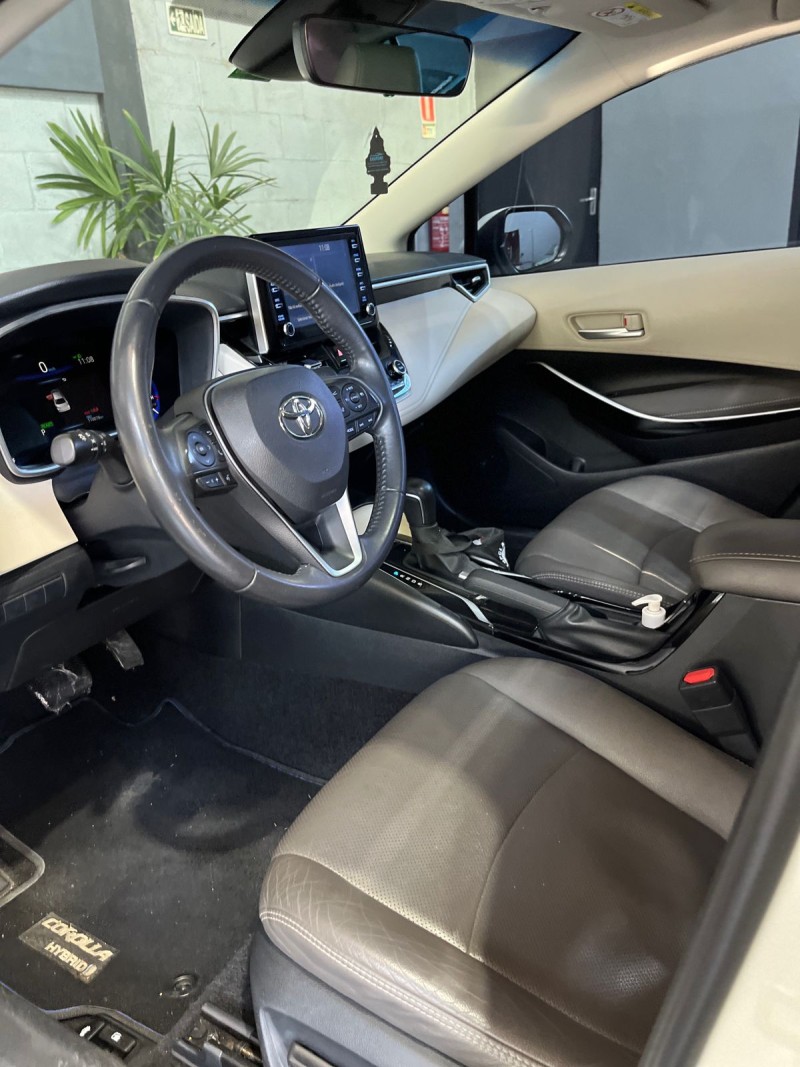 COROLLA 1.8 ALTIS PREMIUM 16V HÍBRIDO 4P AUTOMÁTICO - 2021 - ESTâNCIA VELHA