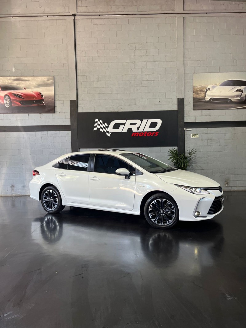 COROLLA 1.8 ALTIS PREMIUM 16V HÍBRIDO 4P AUTOMÁTICO - 2021 - ESTâNCIA VELHA