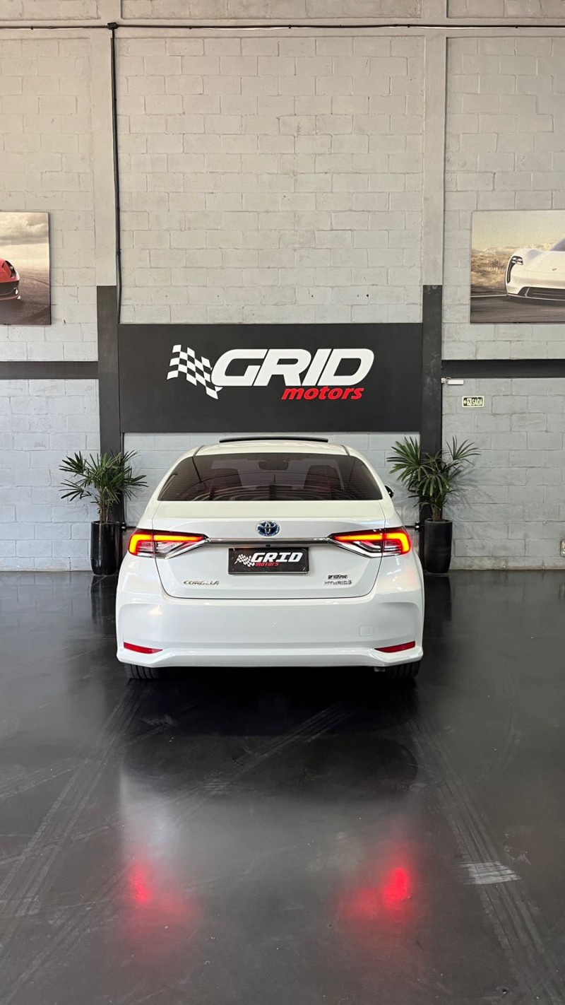 COROLLA 1.8 ALTIS PREMIUM 16V HÍBRIDO 4P AUTOMÁTICO - 2021 - ESTâNCIA VELHA