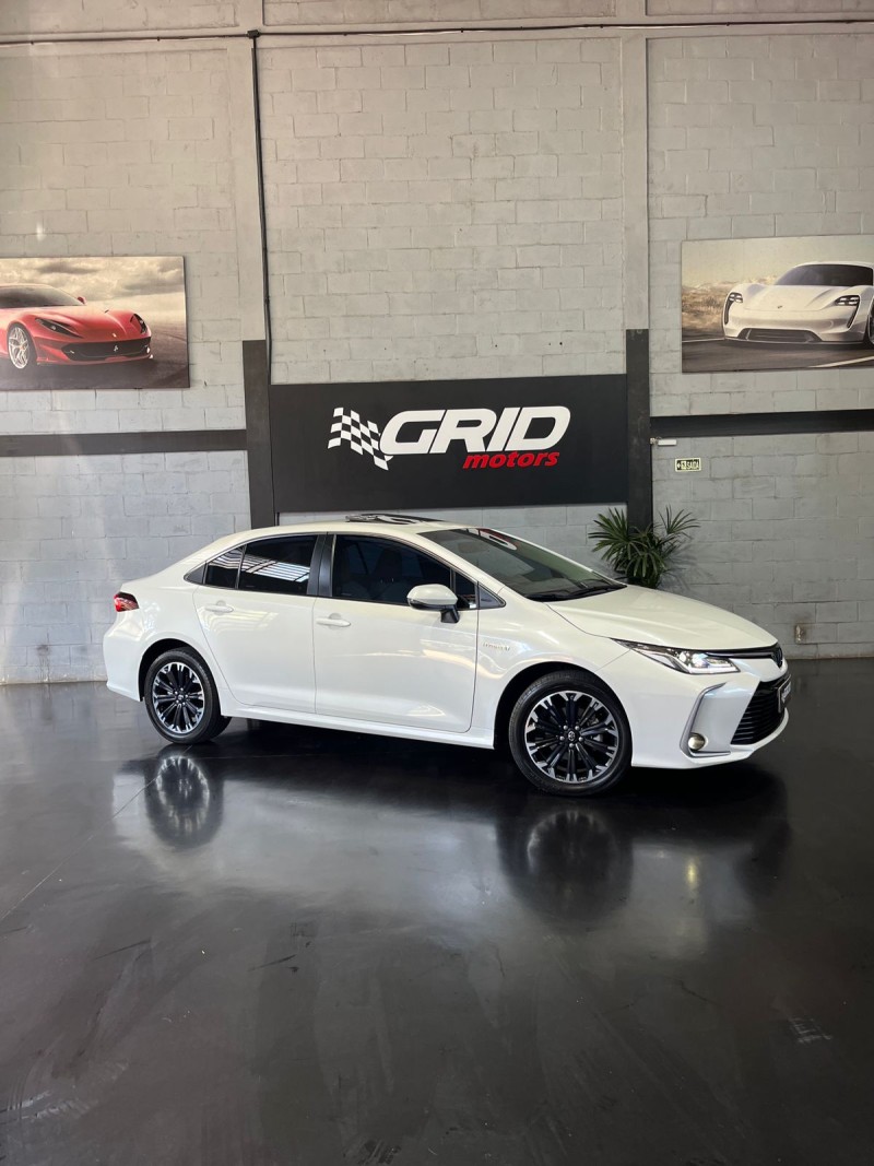COROLLA 1.8 ALTIS PREMIUM 16V HÍBRIDO 4P AUTOMÁTICO - 2021 - ESTâNCIA VELHA
