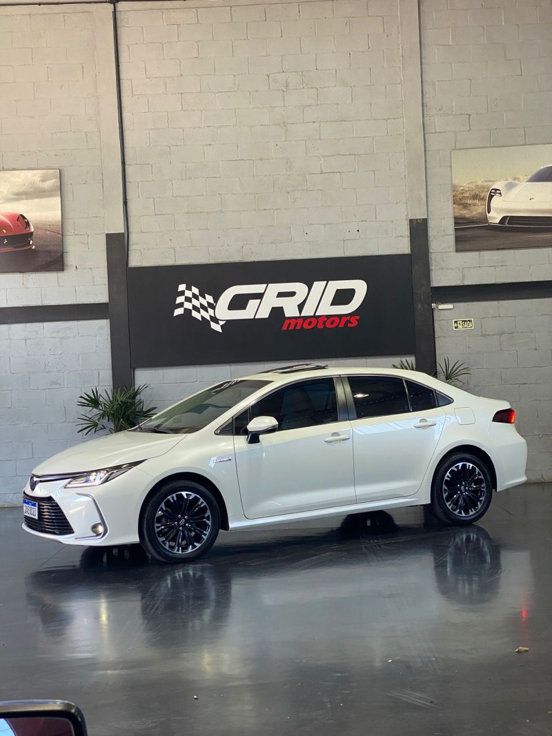 COROLLA 1.8 ALTIS PREMIUM 16V HÍBRIDO 4P AUTOMÁTICO
