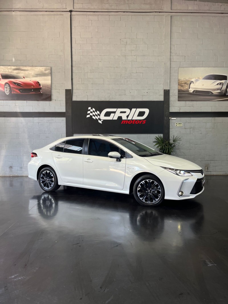 COROLLA 1.8 ALTIS PREMIUM 16V HÍBRIDO 4P AUTOMÁTICO - 2021 - ESTâNCIA VELHA