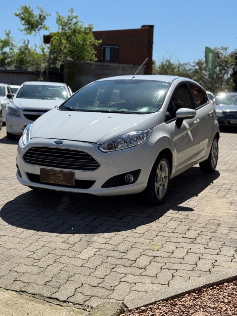 FIESTA 1.6 TITANIUM HATCH 16V FLEX 4P AUTOMÁTICO - 2015 - MONTENEGRO