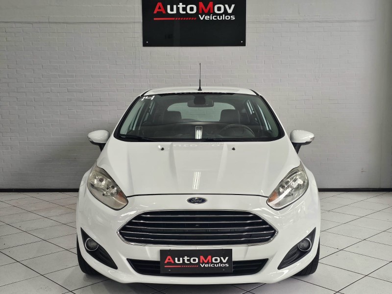 FIESTA 1.6 TITANIUM PLUS HATCH 16V FLEX 4P AUTOMÁTICO - 2014 - CAXIAS DO SUL