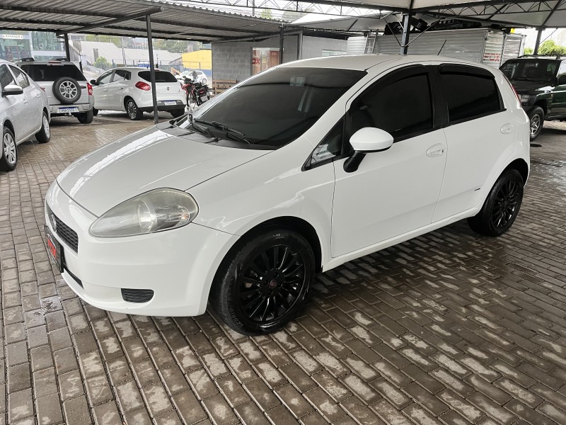 punto 1.4 attractive 8v flex 4p manual 2011 caxias do sul