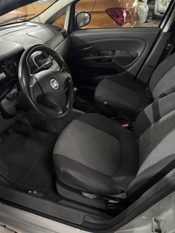 PUNTO 1.6 ESSENCE 16V FLEX 4P MANUAL - 2012 - CAXIAS DO SUL