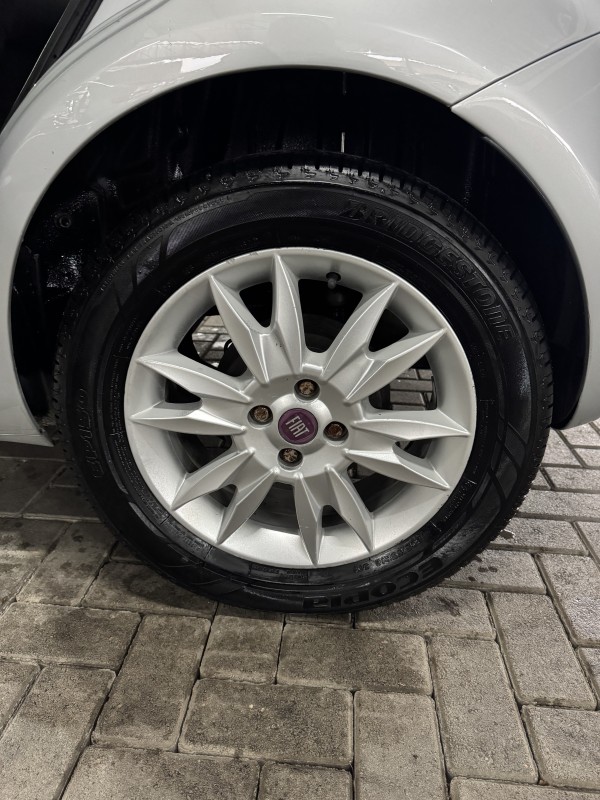 PUNTO 1.6 ESSENCE 16V FLEX 4P MANUAL - 2012 - CAXIAS DO SUL
