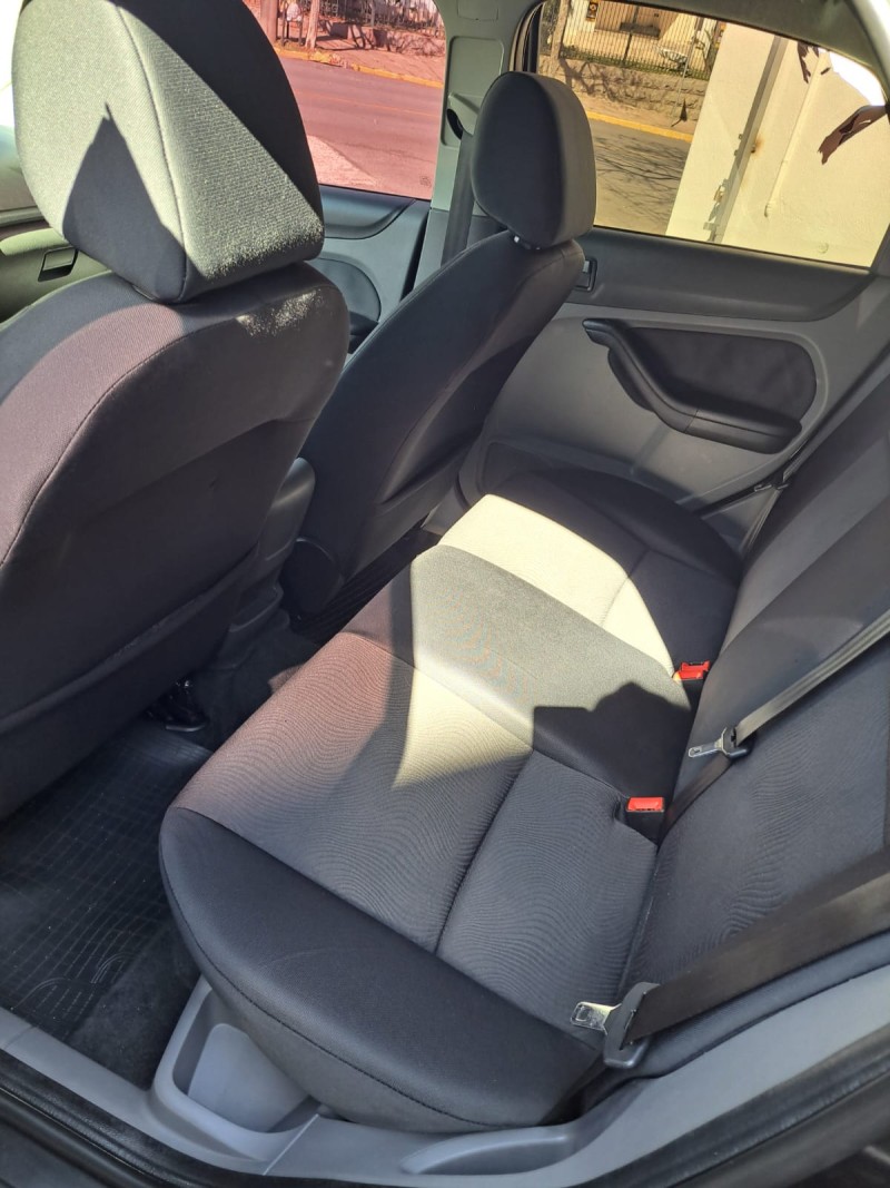 FOCUS 1.6 S 16V FLEX 4P MANUAL - 2010 - FARROUPILHA