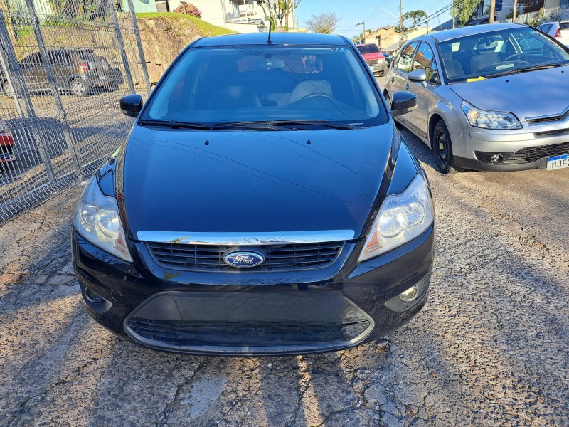 FOCUS 1.6 S 16V FLEX 4P MANUAL - 2010 - FARROUPILHA