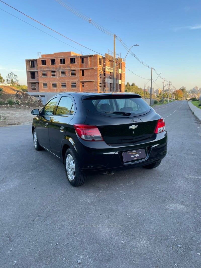 ONIX 1.0 JOY HATCH 8VFLEX 4P MANUAL - 2018 - CAXIAS DO SUL
