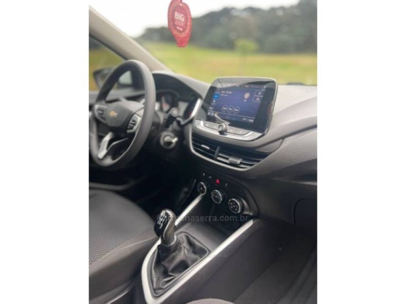 ONIX 1.0 LT PLUS 12V TURBO 4P FLEX MANUAL - 2021 - SãO PEDRO DA SERRA