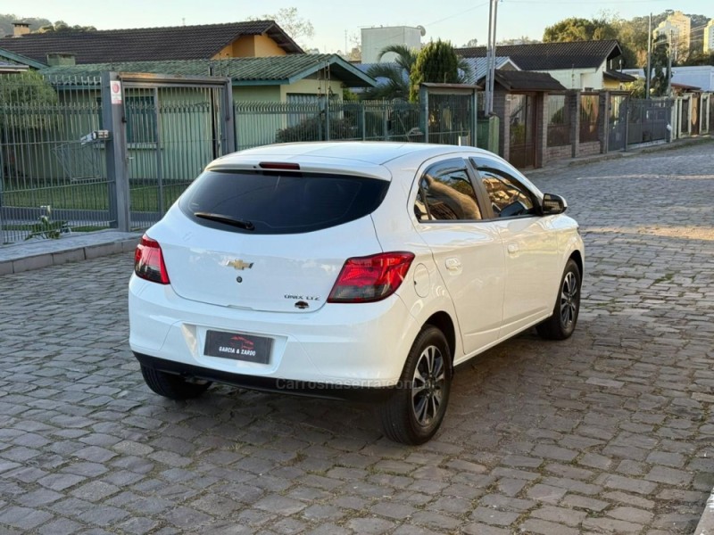 ONIX 1.4 MPFI LTZ 8V FLEX 4P AUTOMÁTICO - 2015 - CAXIAS DO SUL
