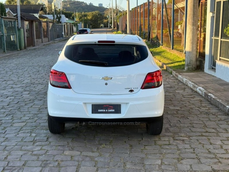 ONIX 1.4 MPFI LTZ 8V FLEX 4P AUTOMÁTICO - 2015 - CAXIAS DO SUL