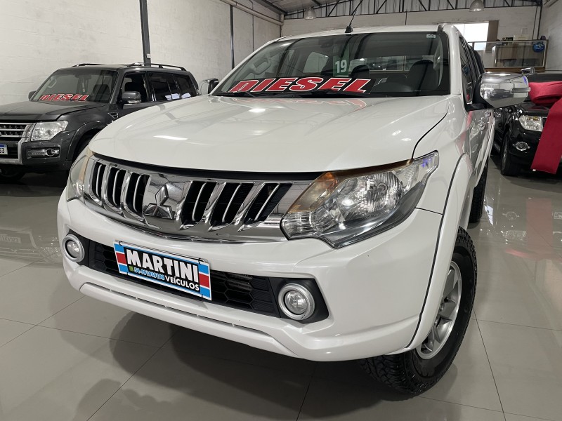 l200 triton 2.4 16v turbo diesel sport hpe cd 4p 4x4 automatico 2019 caxias do sul