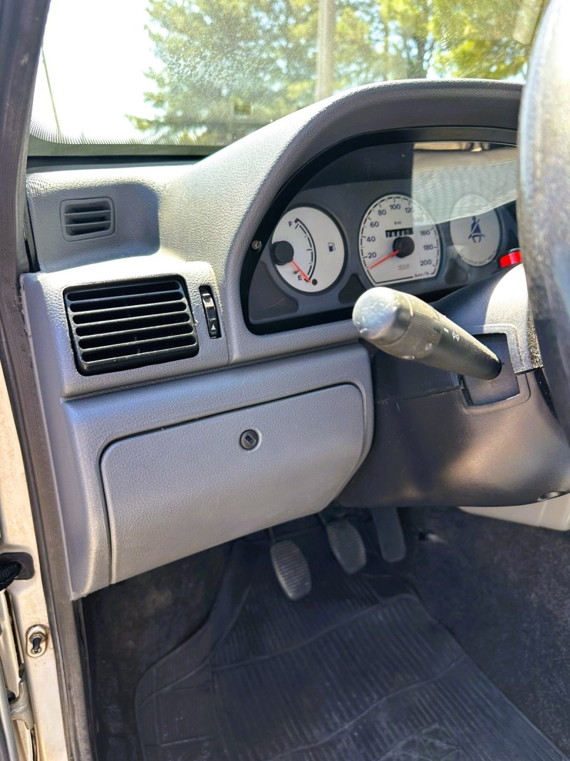 UNO 1.0 MPI MILLE FIRE 8V FLEX 4P MANUAL - 2004 - SãO SEBASTIãO DO CAí