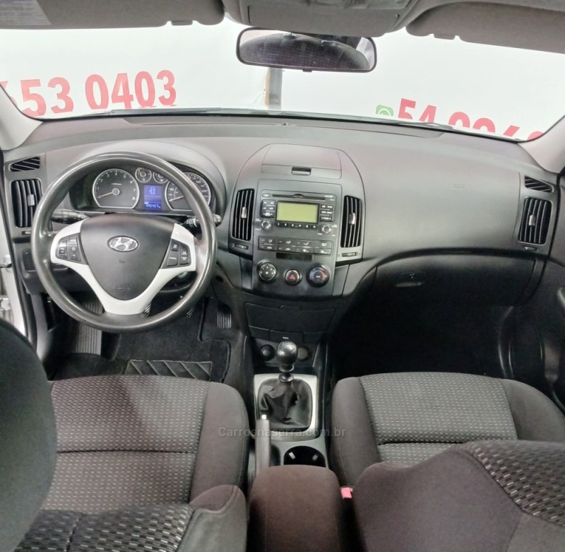 I30 2.0 MPI 16V GASOLINA 4P MANUAL - 2010 - CAXIAS DO SUL