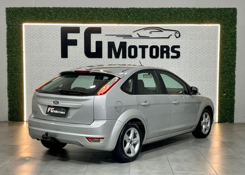 FOCUS 1.6 GLX 8V FLEX 4P MANUAL - 2012 - NOVO HAMBURGO