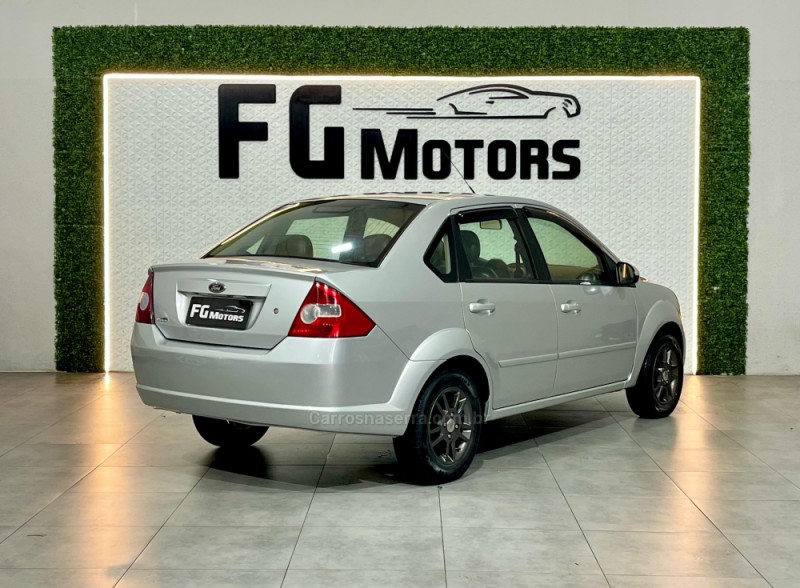 FIESTA 1.6 ROCAM 8V FLEX 4P MANUAL - 2009 - NOVO HAMBURGO