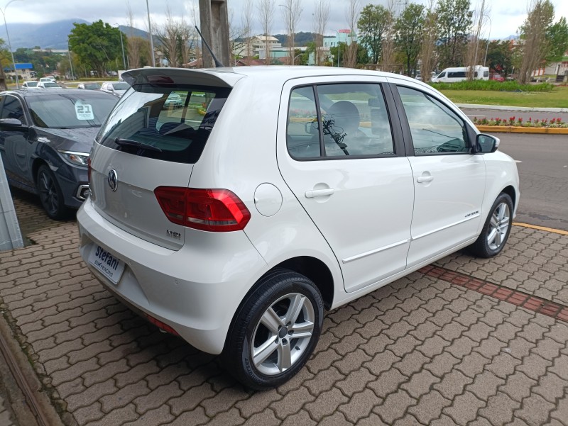 FOX 1.6 MSI COMFORTLINE 8V FLEX 4P MANUAL - 2015 - BOM PRINCíPIO