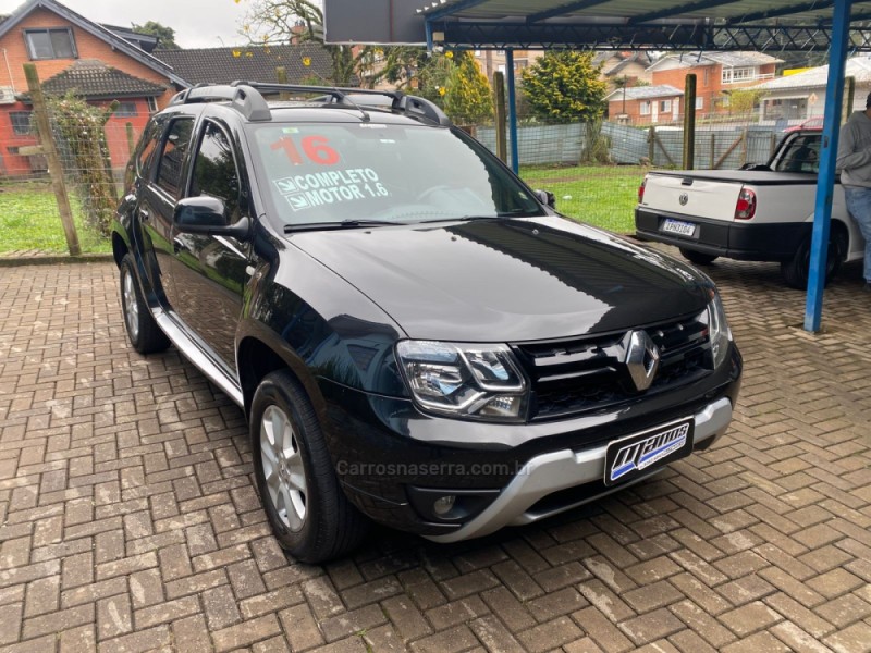 DUSTER 1.6 DYNAMIQUE 4X2 16V FLEX 4P MANUAL - 2016 - CANELA
