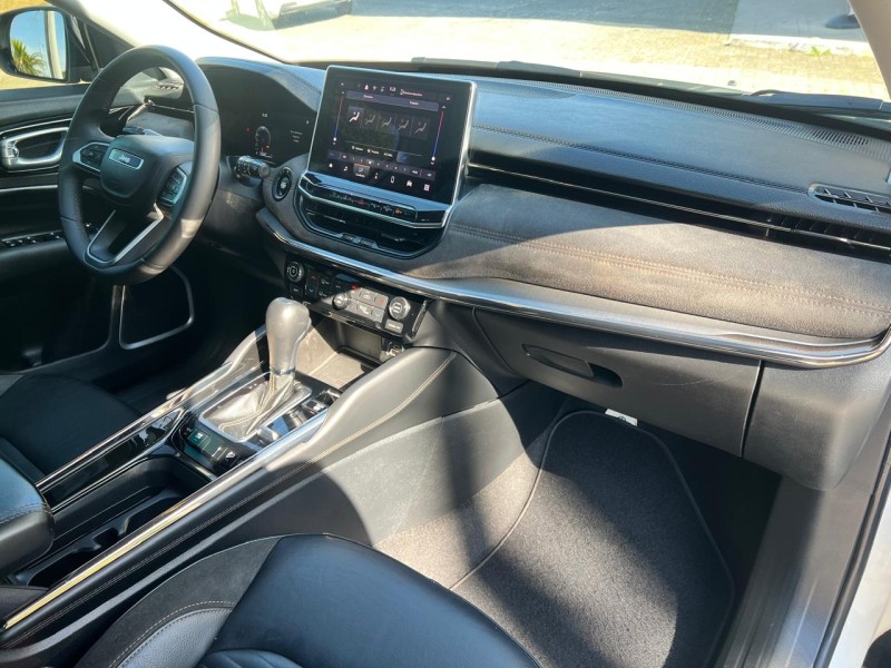 COMMANDER 2.0 LIMITED TD380 16V 4X4 TURBO DIESEL 4P AUTOMÁTICO - 2023 - BENTO GONçALVES