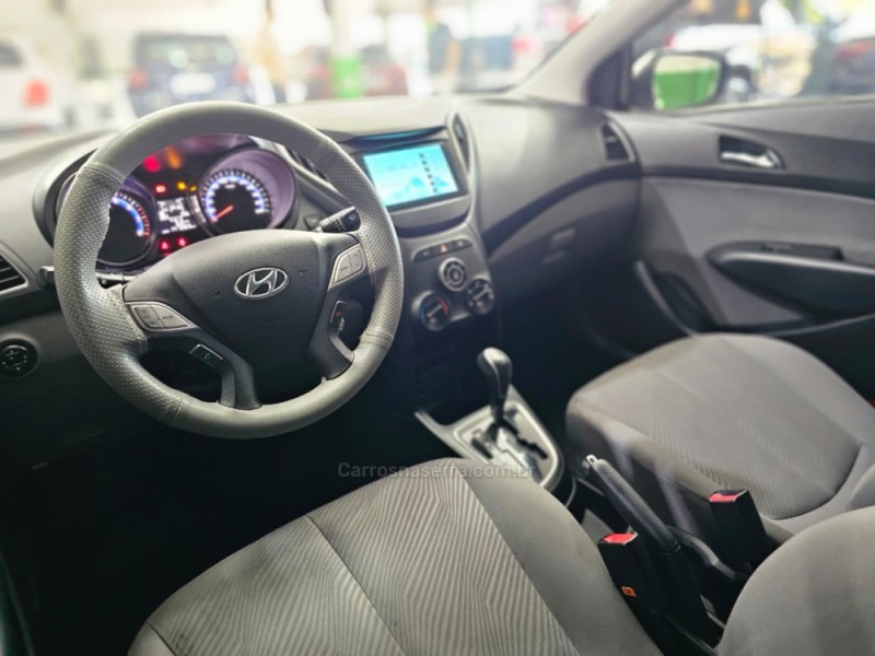 HB20S 1.6 COMFORT PLUS 16V FLEX 4P AUTOMÁTICO - 2015 - SAPUCAIA DO SUL