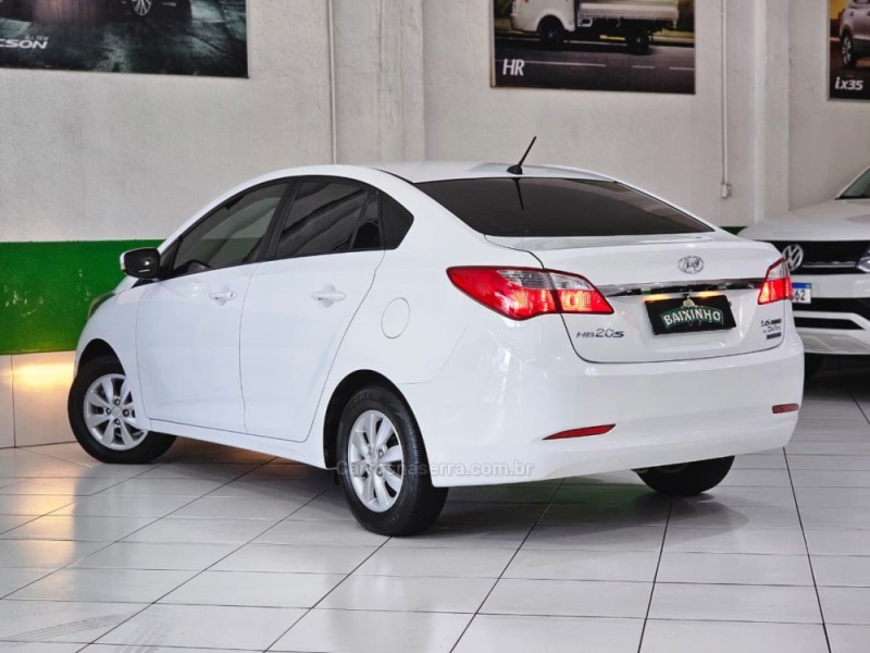 HB20S 1.6 COMFORT PLUS 16V FLEX 4P AUTOMÁTICO - 2015 - SAPUCAIA DO SUL
