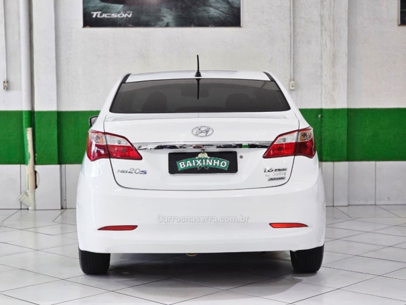 HB20S 1.6 COMFORT PLUS 16V FLEX 4P AUTOMÁTICO - 2015 - SAPUCAIA DO SUL