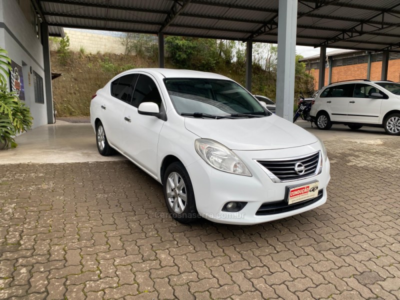 VERSA 1.6 16V FLEX SL 4P MANUAL