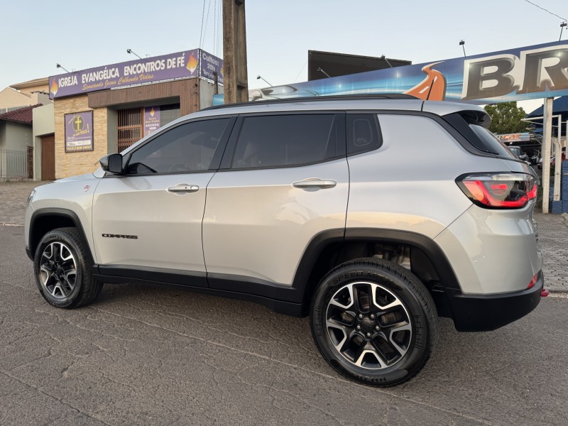 COMPASS 2.0 TRAILHAWK TD350 TURBO DIESEL 4X4 4P AUTOMÁTICO - 2018 - DOIS IRMãOS