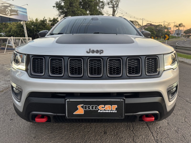 COMPASS 2.0 TRAILHAWK TD350 TURBO DIESEL 4X4 4P AUTOMÁTICO - 2018 - DOIS IRMãOS