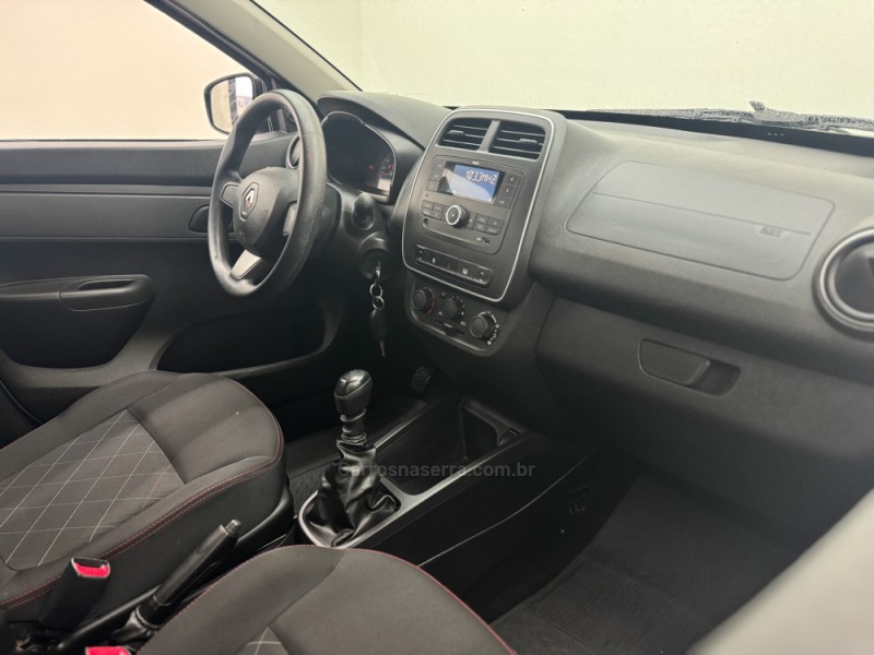 KWID 1.0 12V SCE FLEX ZEN MANUAL - 2019 - CARLOS BARBOSA
