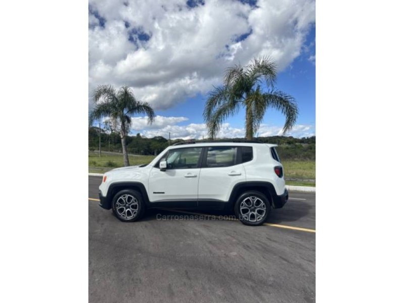 RENEGADE 2.0 16V TURBO DIESEL LONGITUDE 4P 4X4 AUTOMÁTICO - 2018 - CARLOS BARBOSA