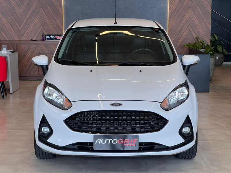 FIESTA 1.0 SEL ECOBOOST GTDI 12V GASOLINA 4P AUTOMÁTICO - 2018 - CAMPO BOM