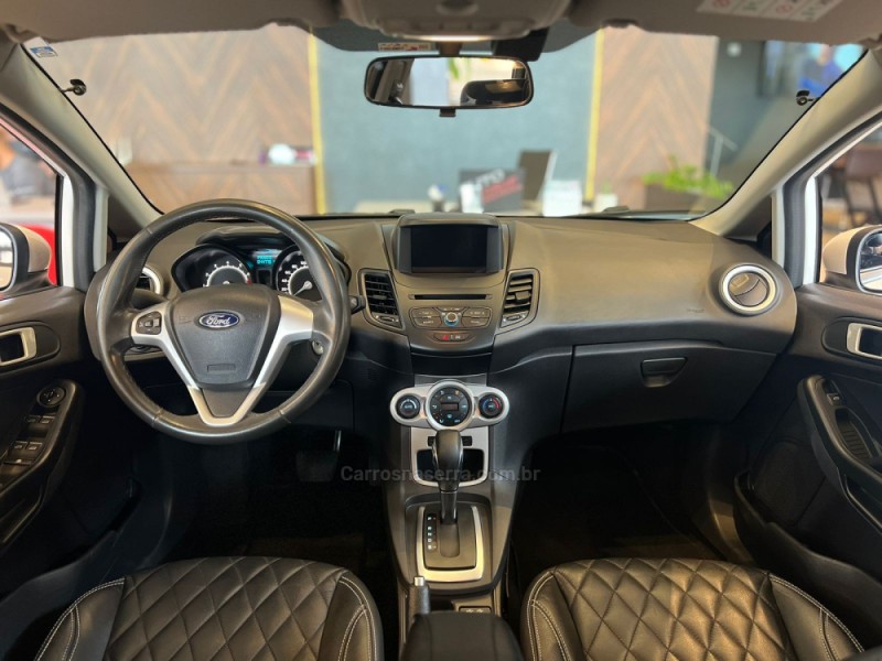 FIESTA 1.0 SEL ECOBOOST GTDI 12V GASOLINA 4P AUTOMÁTICO - 2018 - CAMPO BOM