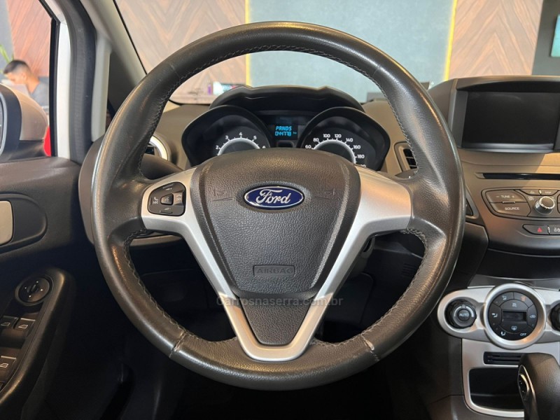 FIESTA 1.0 SEL ECOBOOST GTDI 12V GASOLINA 4P AUTOMÁTICO - 2018 - CAMPO BOM