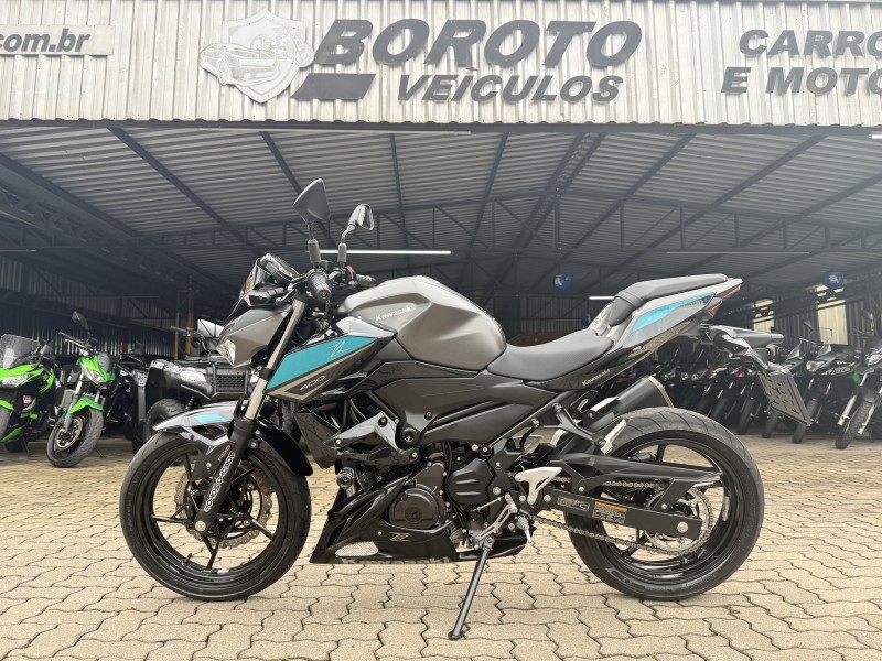 Z400 