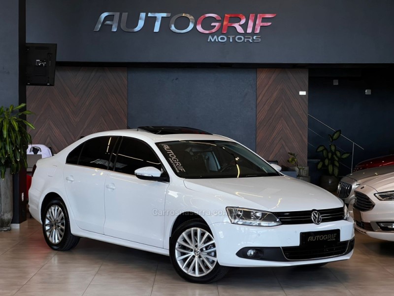 JETTA 2.0 TSI HIGHLINE 211CV GASOLINA 4P DSG